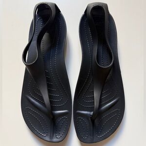 NWOT Crocs Sexi Flip Flops Serena Comfort TStrap Thong Slip-On Sandals Black W10
